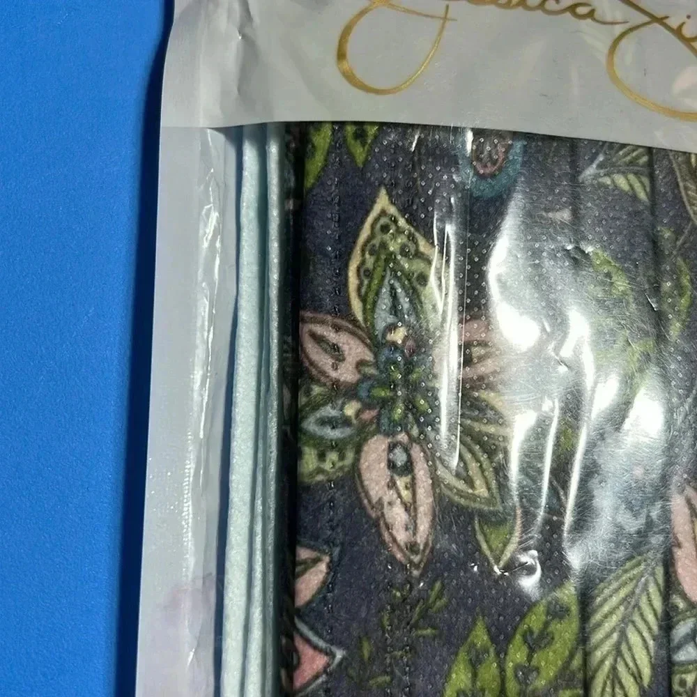 Jessica Simpson ladies face covers  mask‎ 10pck